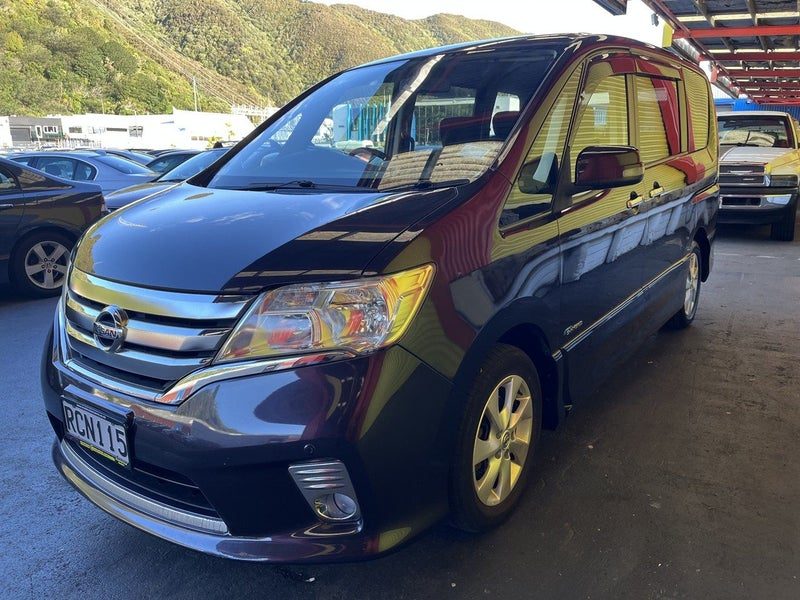 2013 Nissan Serena HighWay Star, photo 3