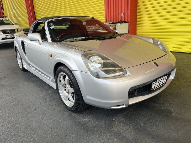 2000 Toyota MR-S MANUAL, photo 2