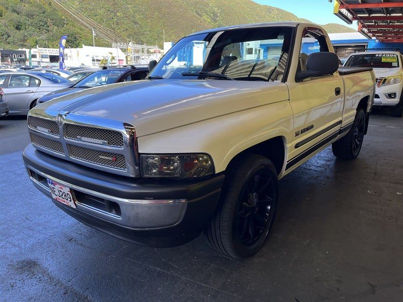2000 Dodge Ram 1500 RE, photo 3