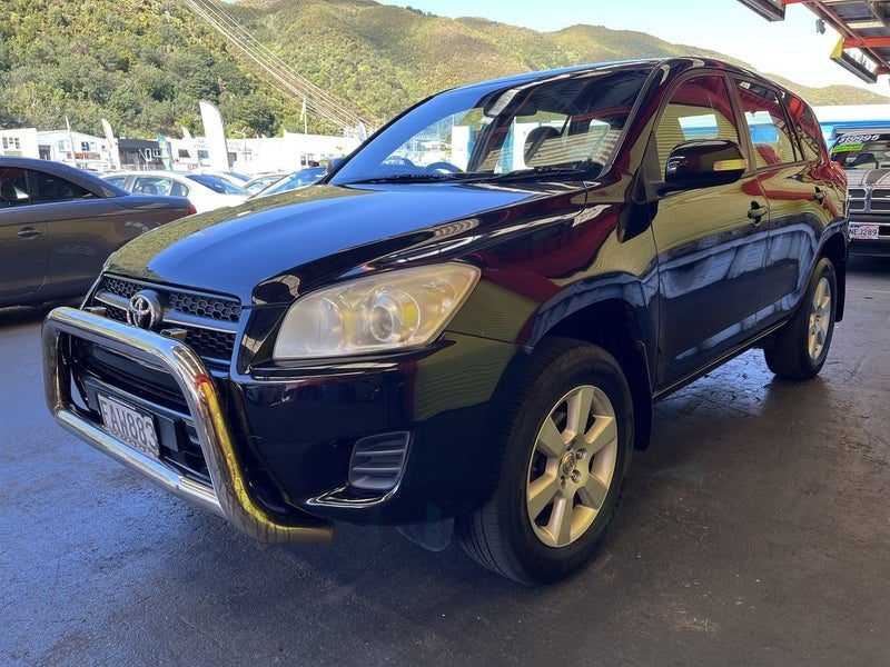 2009 Toyota RAV4 2.4ltr PETROL, photo 3