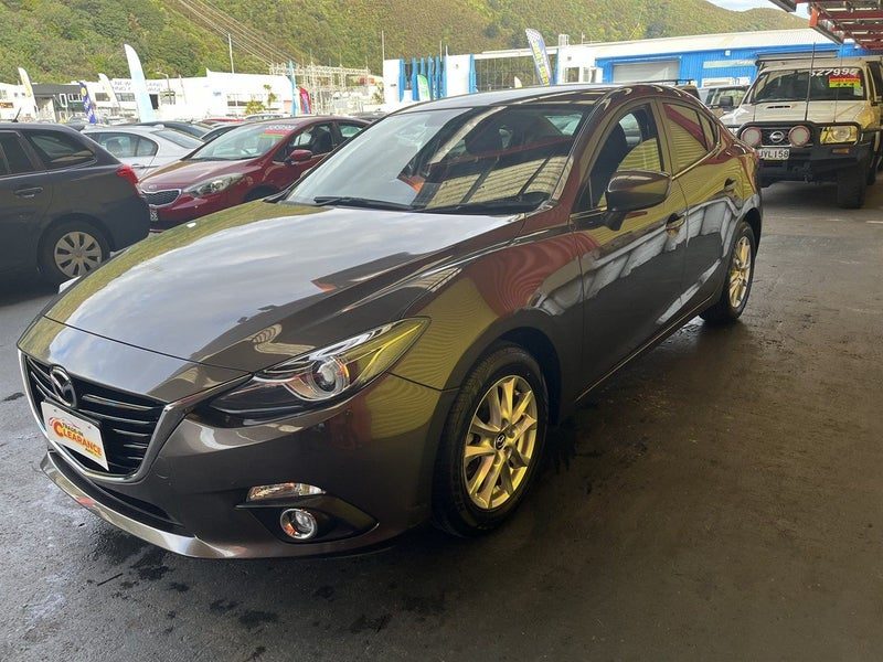 2014 Mazda Axela MANUAL LOW KMS, photo 3