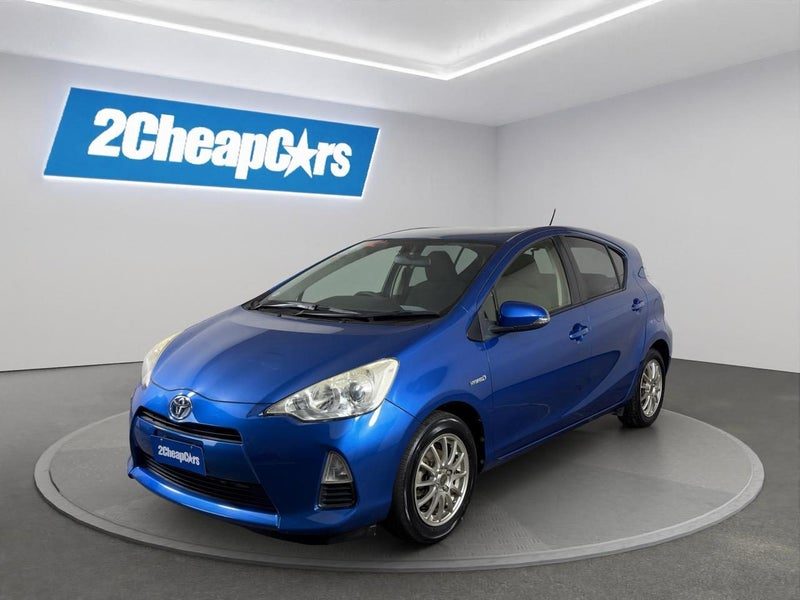 2013 Toyota Aqua S, main photo