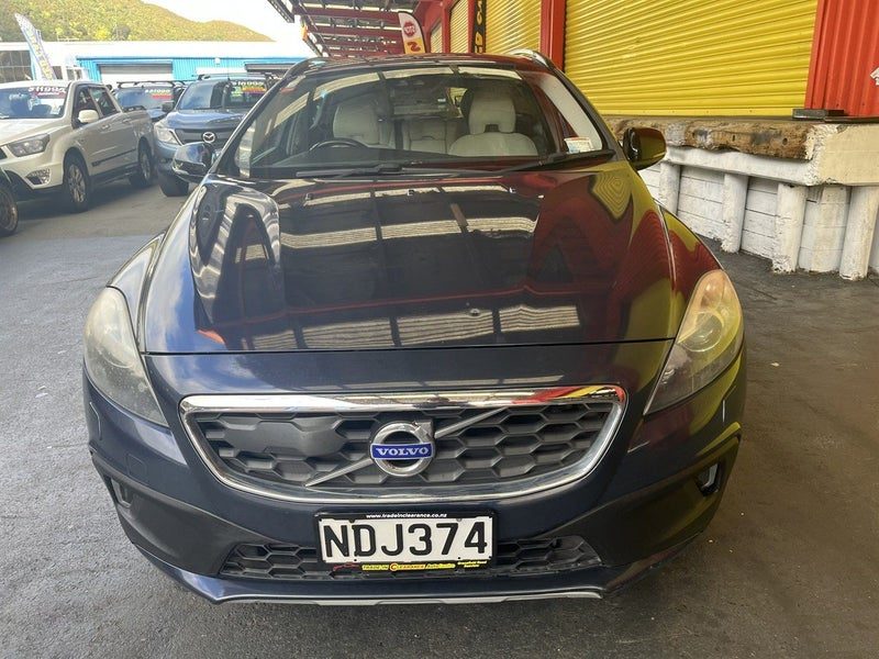 2014 Volvo V40 AWD CROSS COUNTRY, photo 2