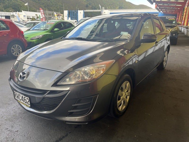 2010 Mazda 3 GLX MANUAL SPORTHATCH, photo 3