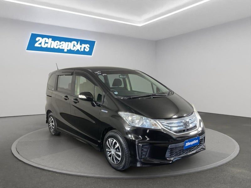 2013 Honda Freed HYBRID 7 SEATER, photo 3