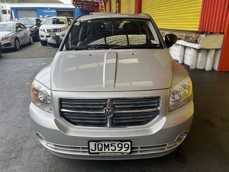 2011 Dodge Caliber SXT, photo 2