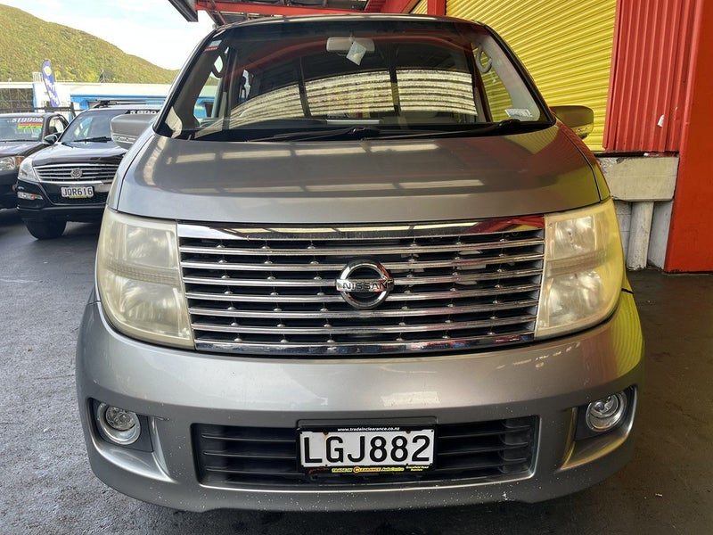 2005 Nissan Elgrand 2.5P V6, photo 2