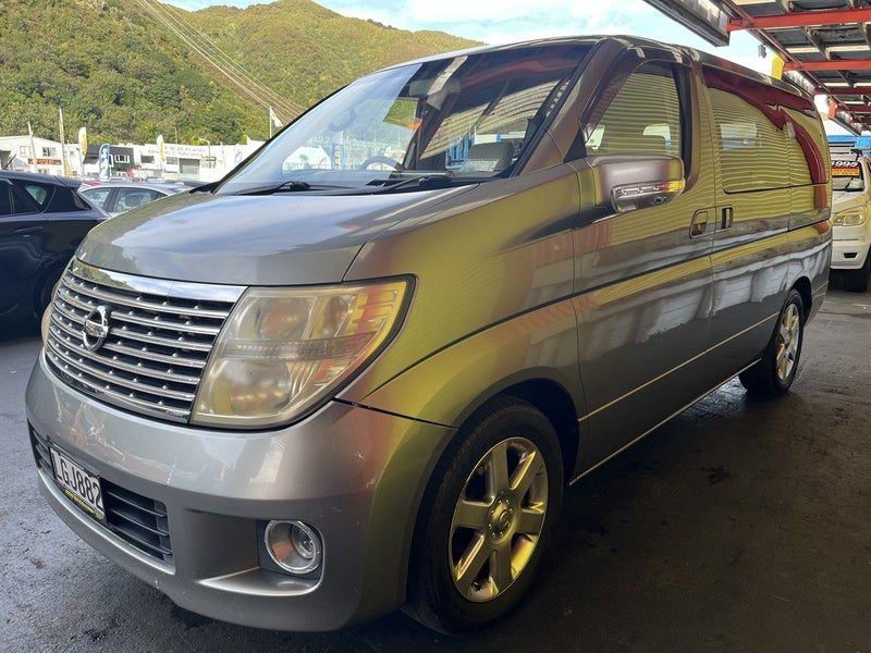 2005 Nissan Elgrand 2.5P V6, photo 3
