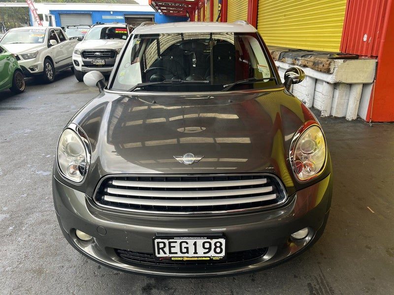 2013 MINI Cooper, photo 2
