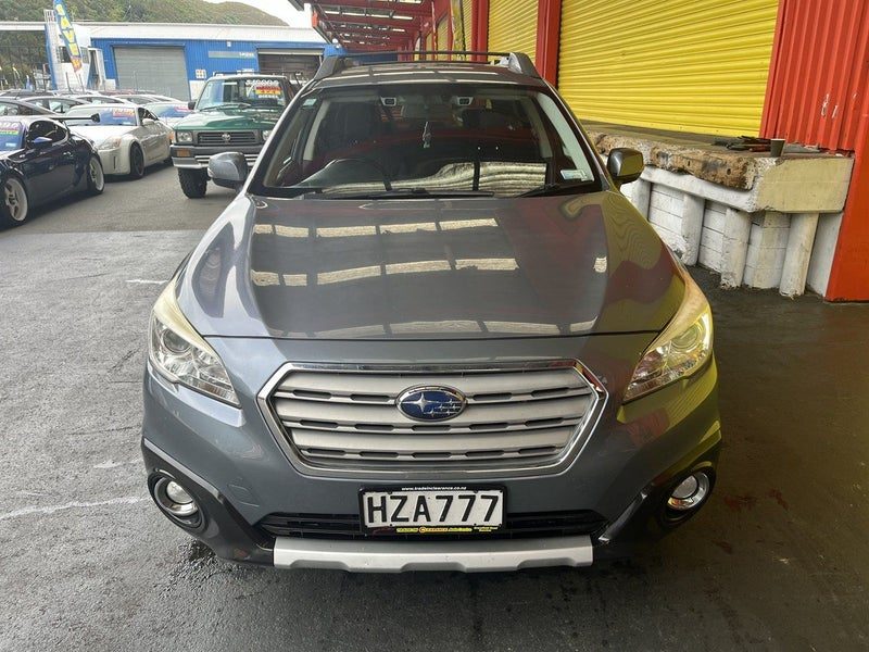2015 Subaru Outback 25I AWD, photo 2