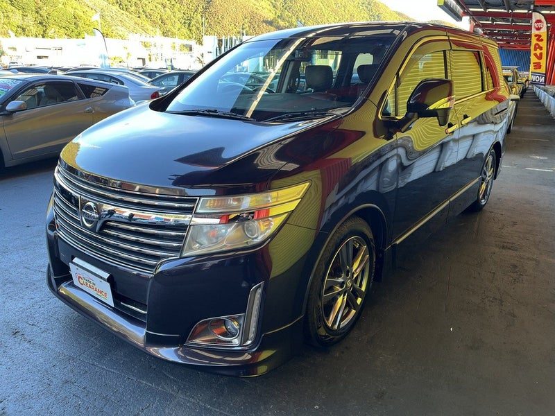 2012 Nissan Elgrand HIGHWAYSTAR, photo 3