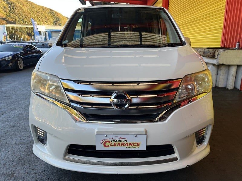 2013 Nissan Serena HYBRID, photo 2