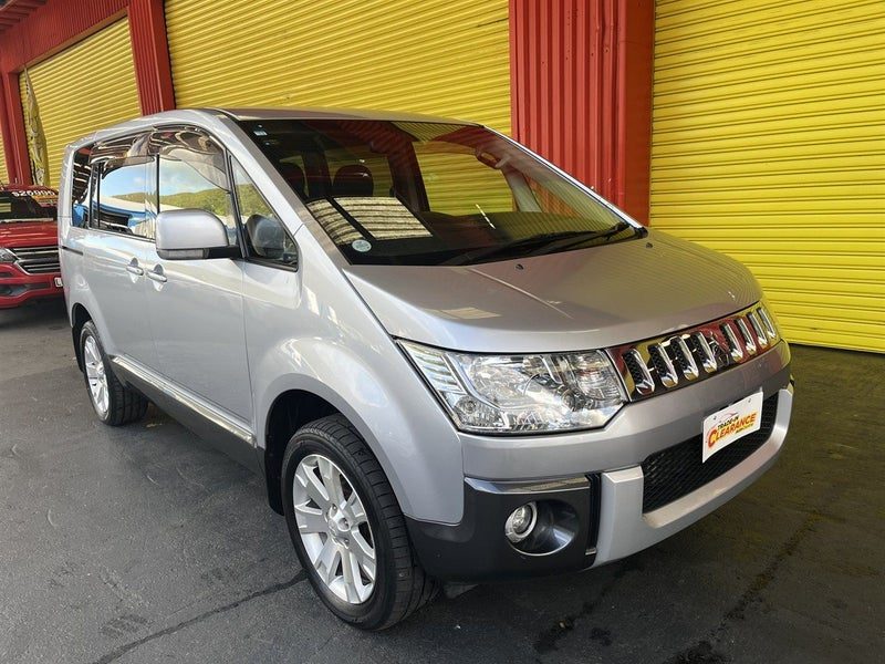 2016 Mitsubishi Delica 4wd
