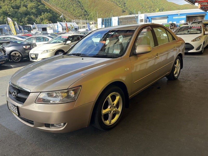 2006 Hyundai Sonata 3.3P ELITE A5 4D SED, photo 3