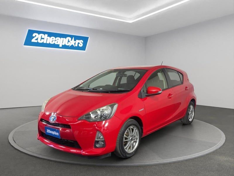 2012 Toyota Aqua S, main photo