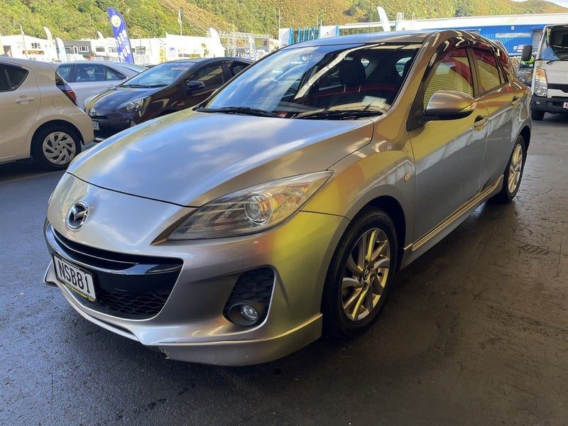 2013 Mazda Axela 1.5ltr PETROL, photo 3