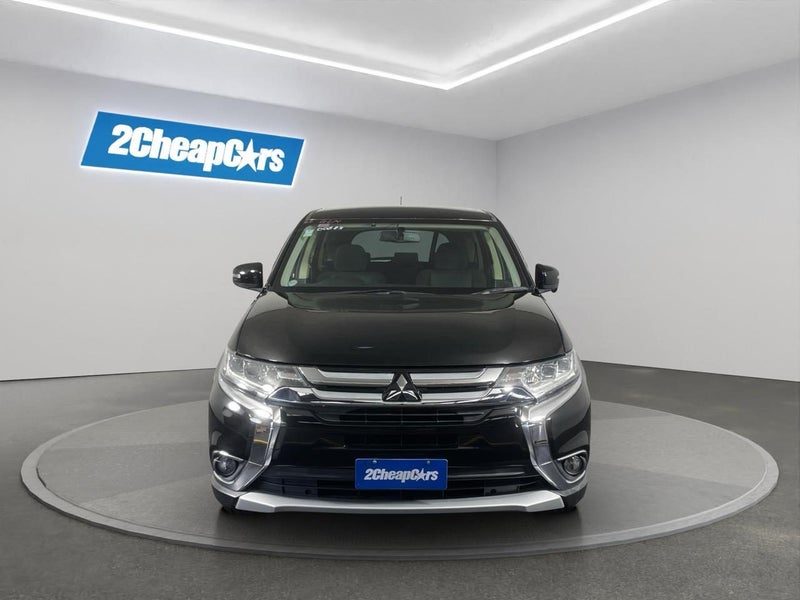 2015 Mitsubishi Outlander G FACELIFT 7 SEATER, photo 2