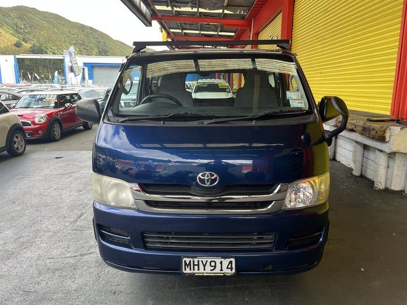 2009 Toyota Hiace 3.0D EFI TURBO, photo 2