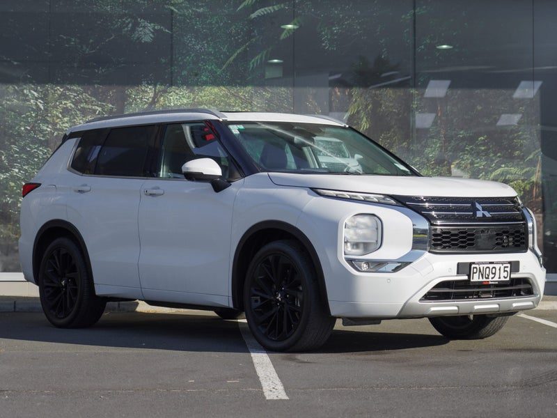 2022 Mitsubishi Outlander VRX 7 Seater