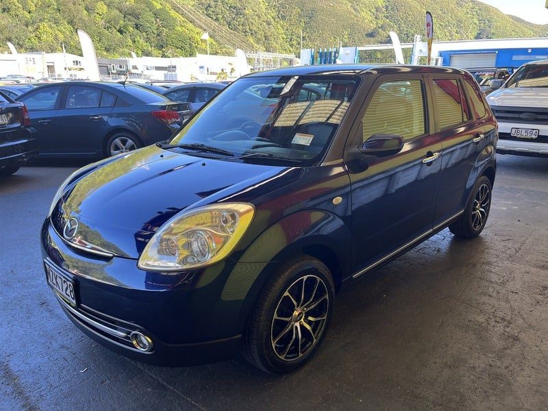 2006 Mazda Verisa 1500, photo 3