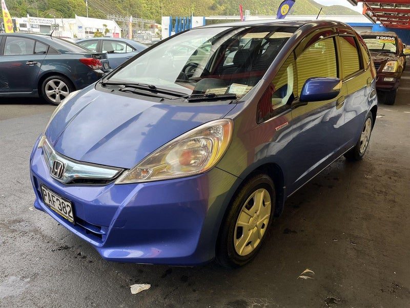 2012 Honda Fit HYBRID, photo 3