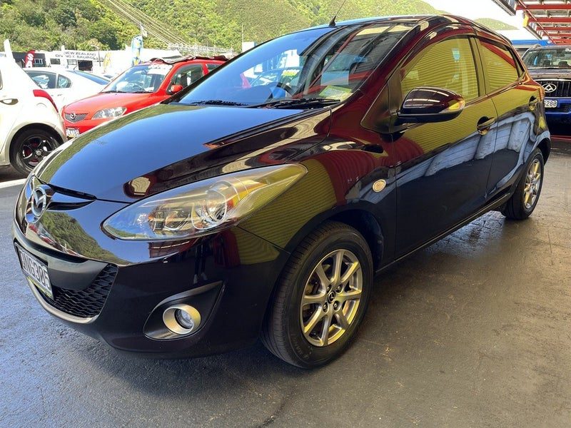 2013 Mazda Demio 1.3PETROL, photo 3