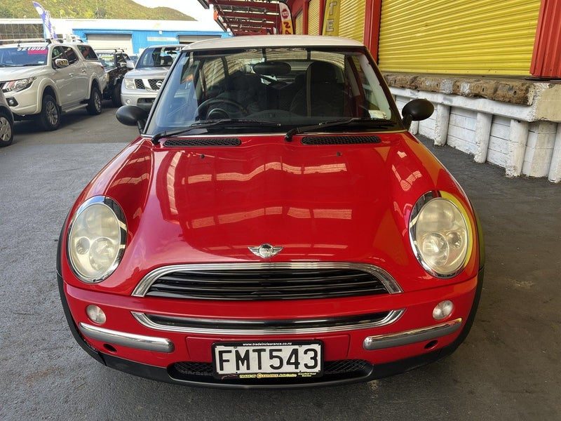 2003 BMW Mini ONE, photo 2