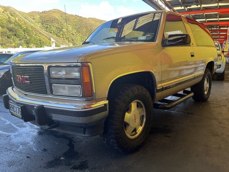 1992 GMC Yukon 1500 4WD, photo 3