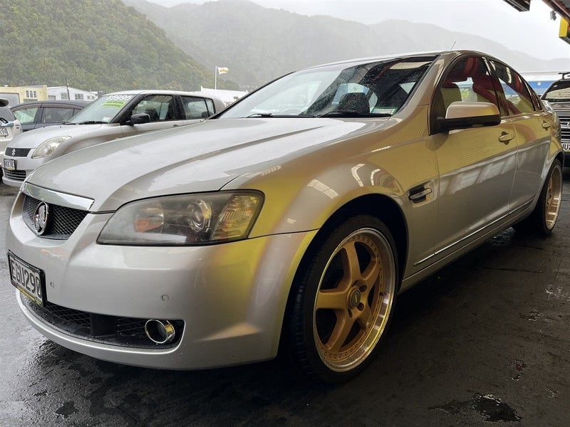 2008 Holden Commodore CALAIS-V SEDAN V6 AT, photo 3