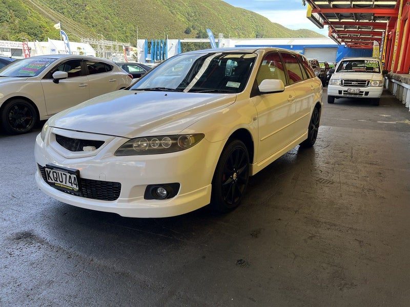 2005 Mazda Atenza 2.3L Wagon, photo 3