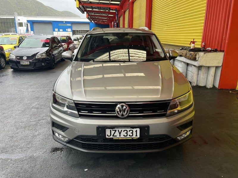 2016 Volkswagen Tiguan TSI COMFORTLINE 2WD, photo 2
