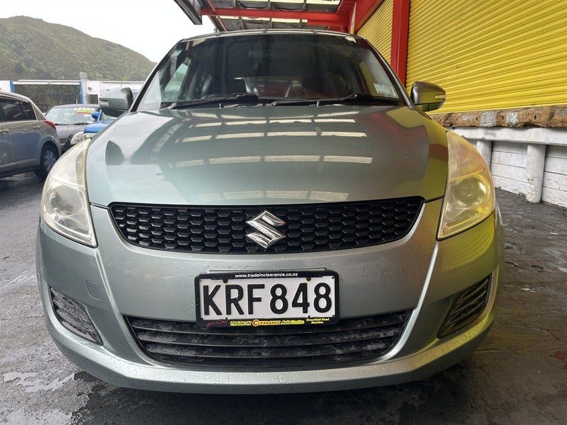 2010 Suzuki Swift 1.2 XG, photo 2