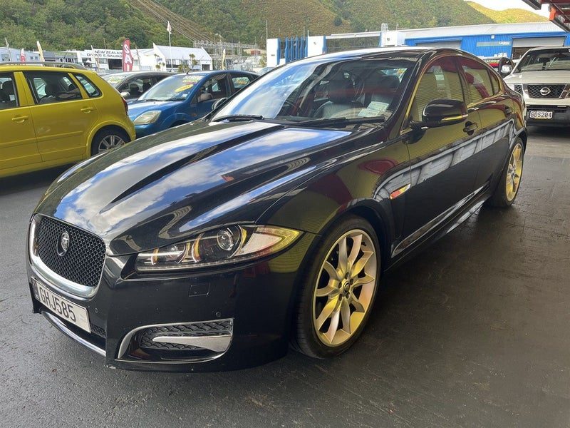 2012 Jaguar XF 3.0D 4DR 6A SEDAN, photo 3