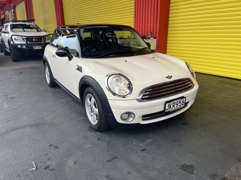 2010 BMW Mini COOPER