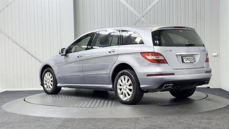 2011 Mercedes-Benz R 350, photo 3