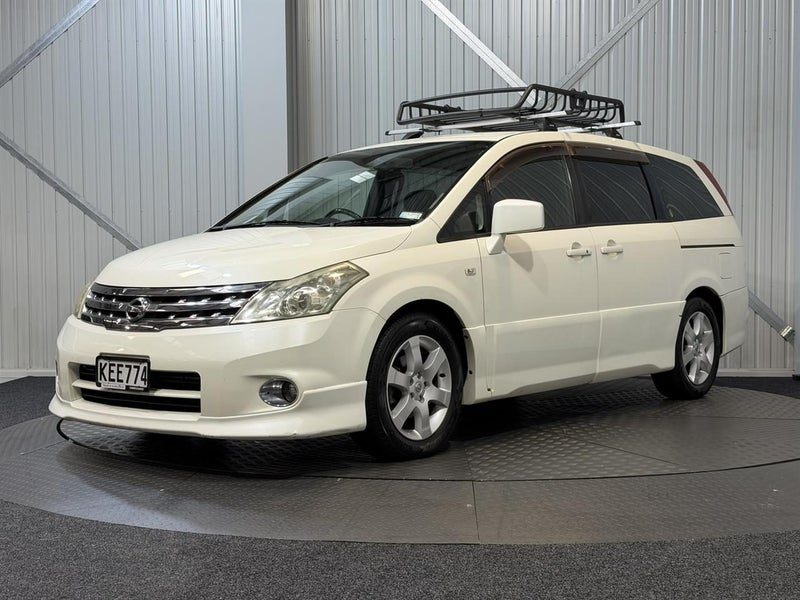 2008 Nissan Presage Platinum Edition Highway Star, photo 3