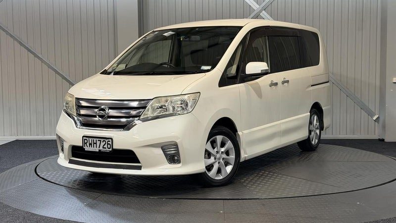 2012 Nissan Serena Highway Star 2.0 CVT 8-Seater