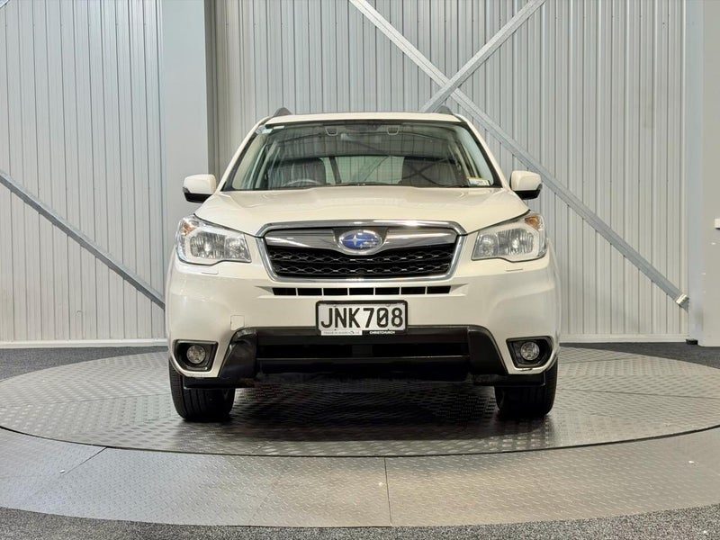 2015 Subaru Forester 2.5L Petrol Premium 4WD, photo 2