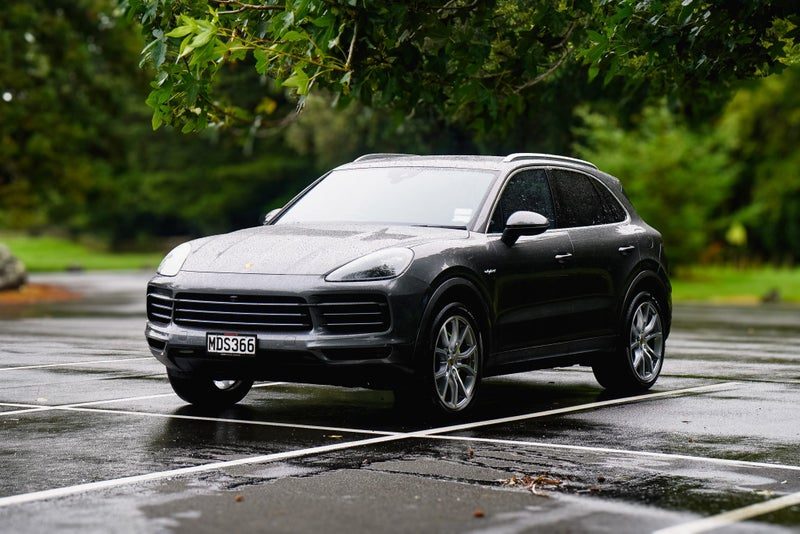 2019 Porsche Cayenne Hybrid