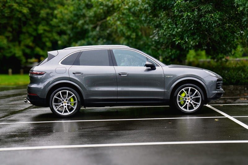 2019 Porsche Cayenne Hybrid, photo 3