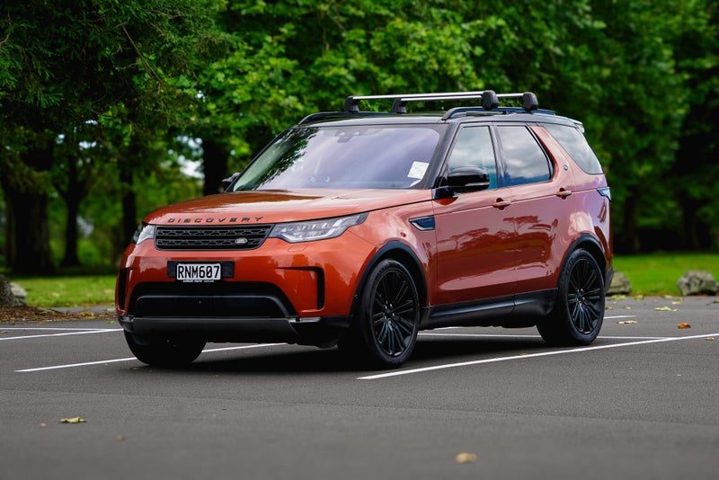 2017 Land Rover Discovery First Edition, photo 3