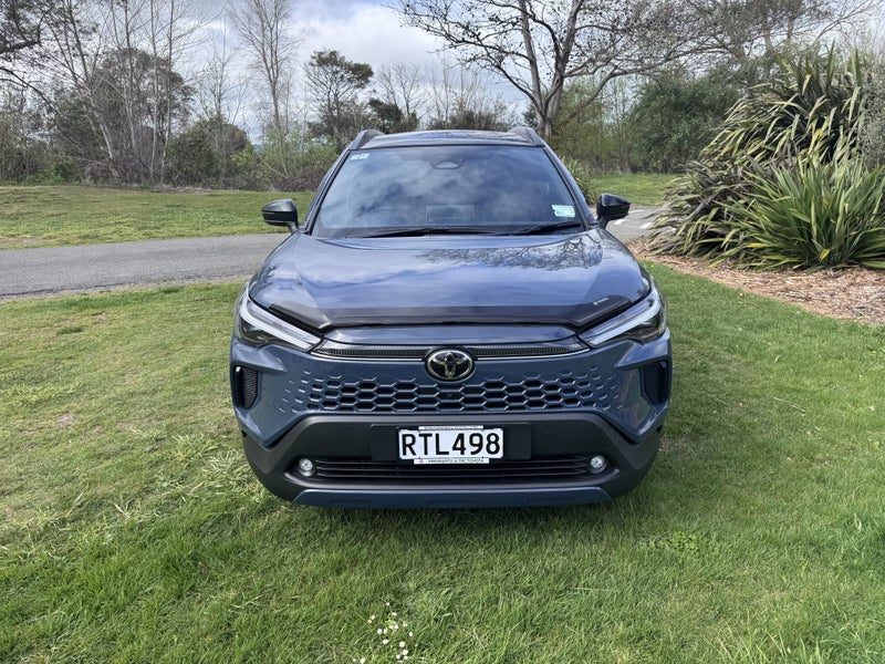 2026 Toyota Corolla Cross Limited, photo 2