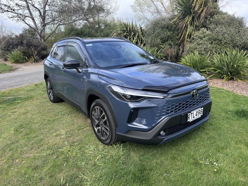 2026 Toyota Corolla Cross Limited, photo 3