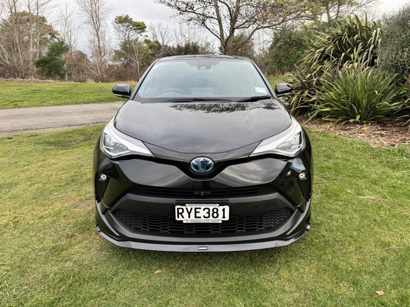 2020 Toyota C-HR G, photo 2