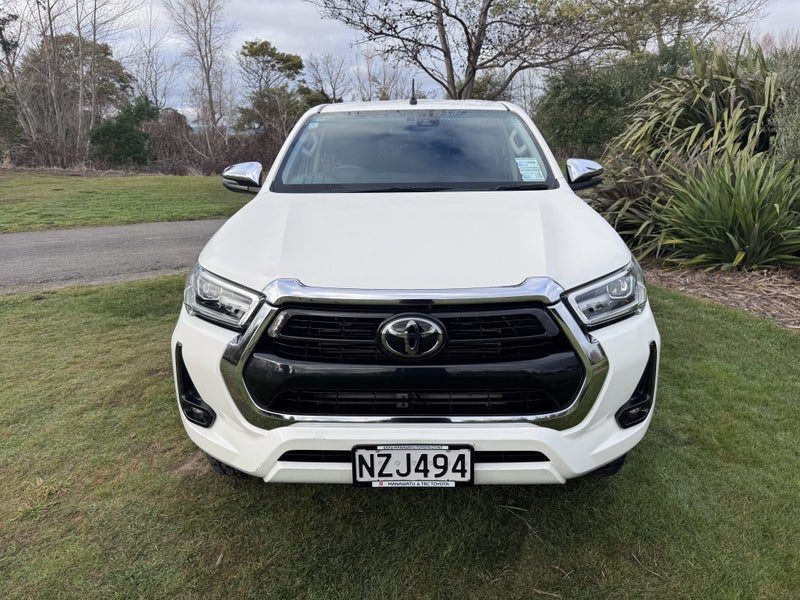 2022 Toyota Hilux SR5, photo 2