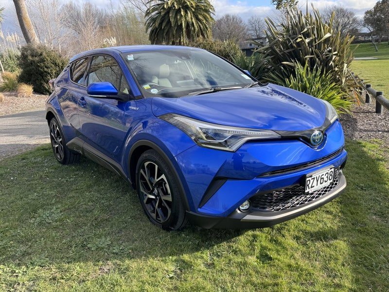 2018 Toyota C-HR 1.8 Hybrid G Automatic SUV, photo 3