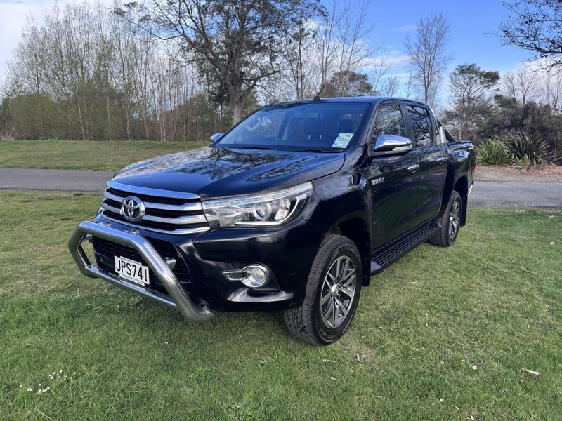 2016 Toyota Hilux SR 5 Limited