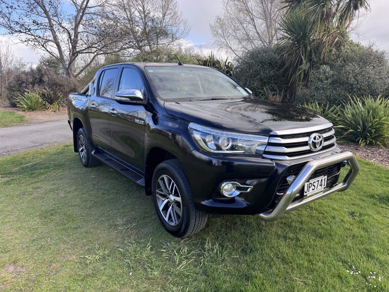 2016 Toyota Hilux SR 5 Limited, photo 3