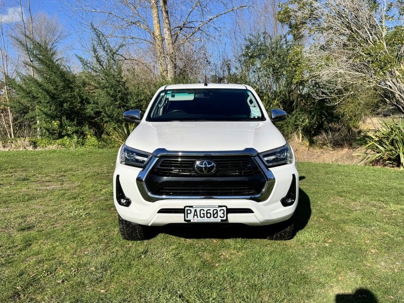 2022 Toyota Hilux SR5, photo 2