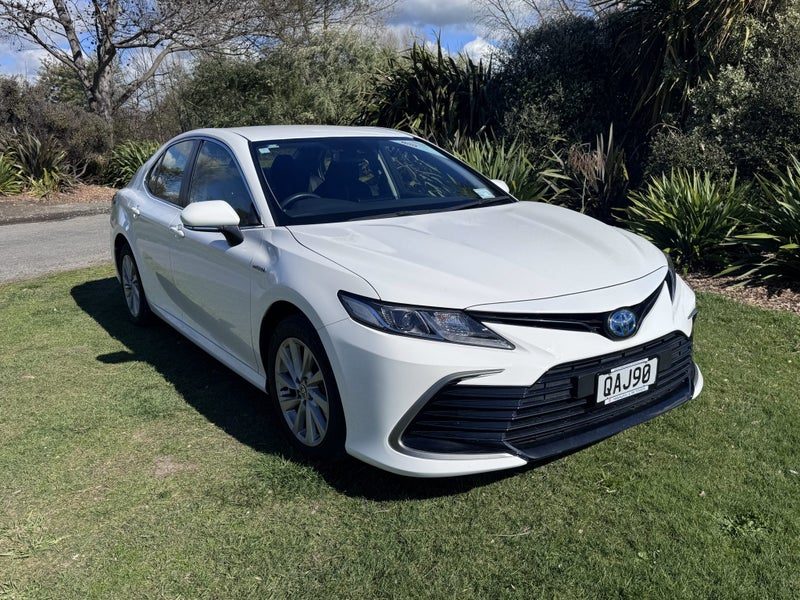 2023 Toyota Camry GX 2.5P Hybrid FWD Automatic SUV, photo 3